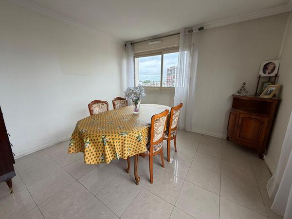 Appartement 4 pièces 79.72 m2