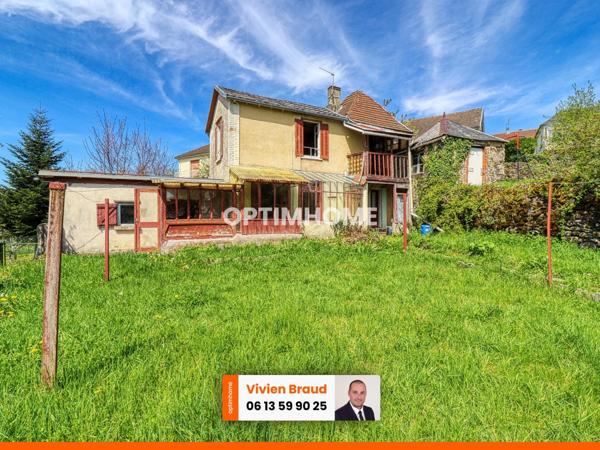 Maison de 50 m² à rénover avec jardin, au cœur de Mauriac.