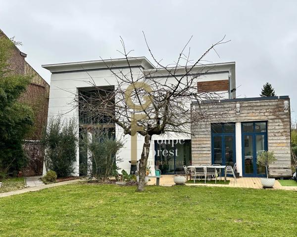 PROPRIÉTÉ DE 400M2 AU STYLE UNIQUE