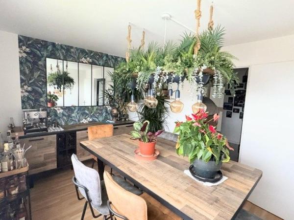 RARE Appartement familiale de 4 chambres  en duplex