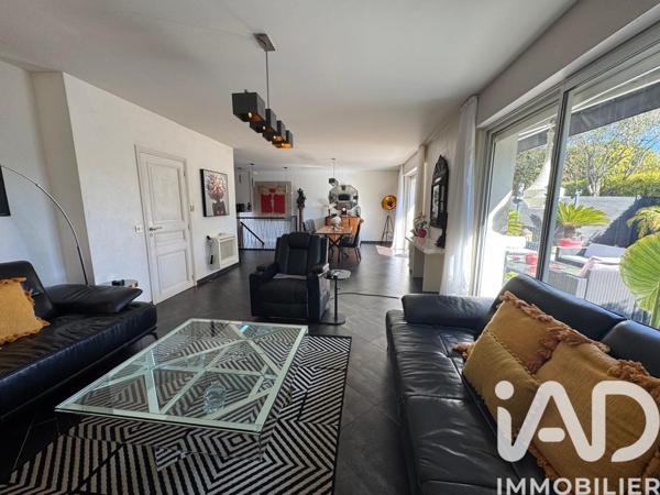 Maison à vendre 5 pièces 158 m² Antibes