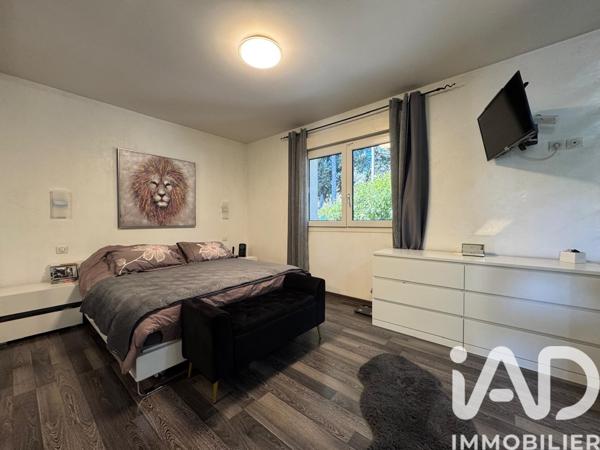 Maison à vendre 5 pièces 158 m² Antibes