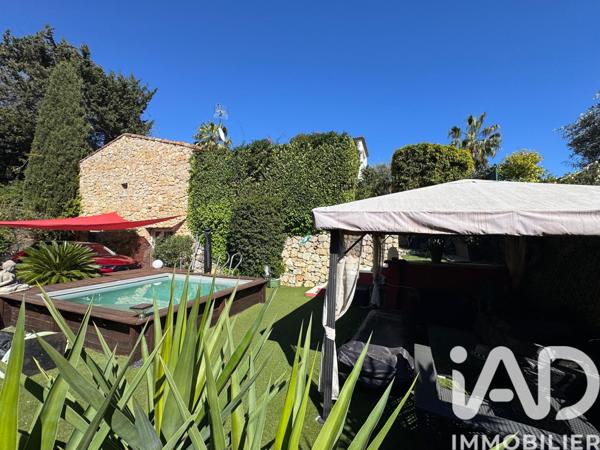 Maison à vendre 5 pièces 158 m² Antibes