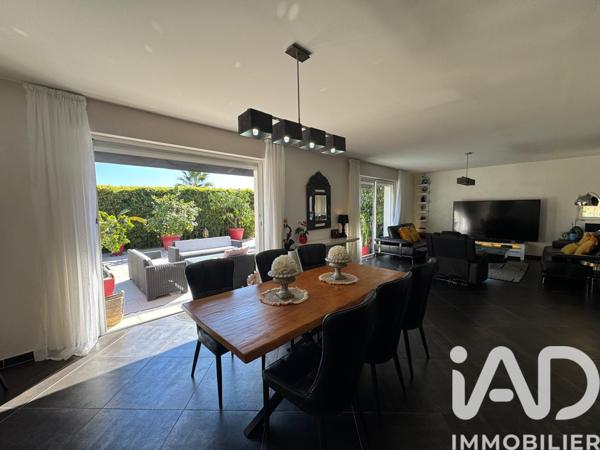 Maison à vendre 5 pièces 158 m² Antibes