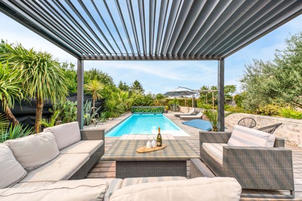 Vente Maison de luxe Médis 7 Pièces 214 m²