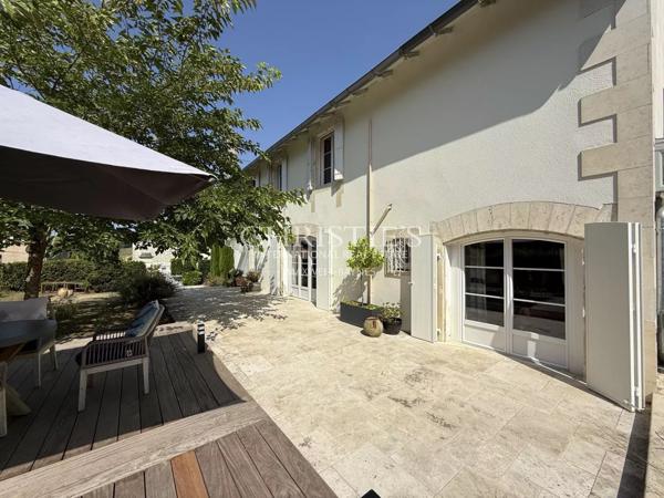 Propriété remarquable sur 2,5 Ha avec piscine!