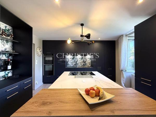 Propriété remarquable sur 2,5 Ha avec piscine!