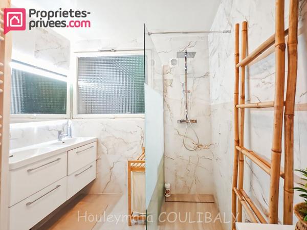 Maison Gonfreville L Orcher 6 pièce(s) 156 m2 avec DOUBLE GARAGE