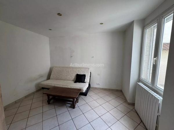Vente                                                      Immeuble
                        
                     4 pièces                      113 m2                     à Reims
