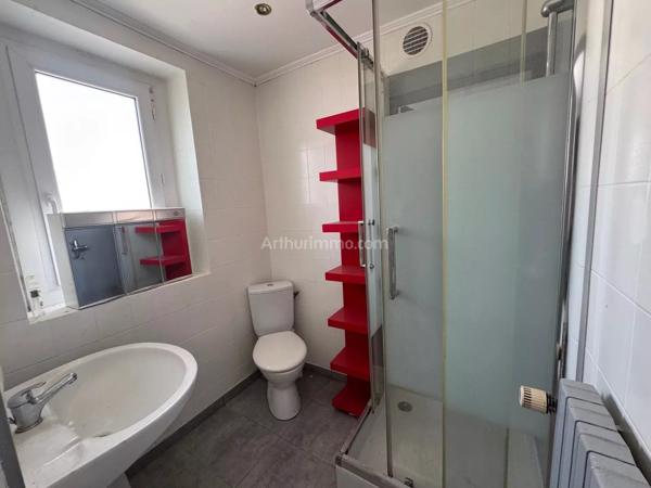 Vente                                                      Immeuble
                        
                     4 pièces                      113 m2                     à Reims