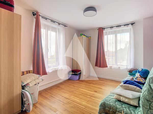 Maison 5 pièces 140 m2