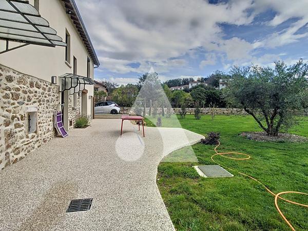 Maison 5 pièces 140 m2
