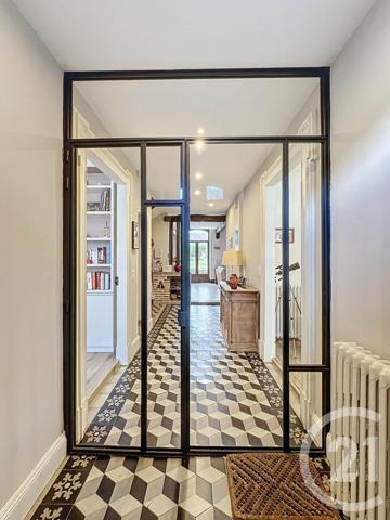 Maison à vendre  7 pièces - 210,03 m2 STE LIVRADE SUR LOT - 47