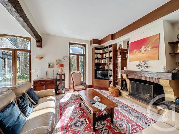 Maison à vendre  7 pièces - 210,03 m2 STE LIVRADE SUR LOT - 47