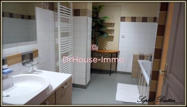 Maison à vendre 8 pièces de 204 m²