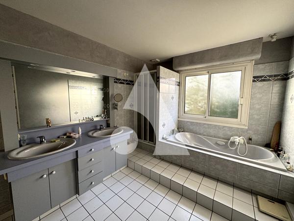 Maison 5 pièces 126 m2