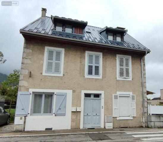 Appartement à vendre à Saint-Alban-Leysse en Savoie (73230), ref : 73007-163   
Chef lieu