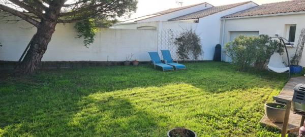 Maison plain-pied Dompierre-sur-Mer 172.49 m²