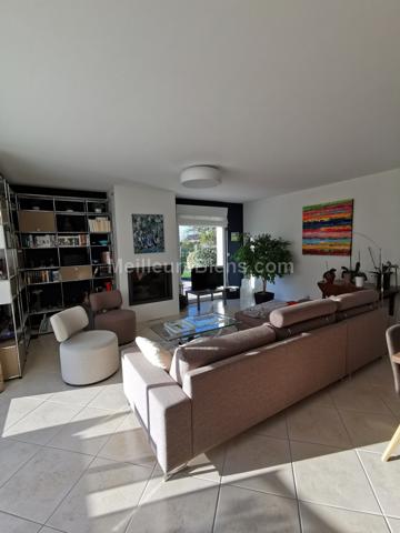 SAVONNIERES, magnifique maison 212 m2, 5 chambres, parc arboré