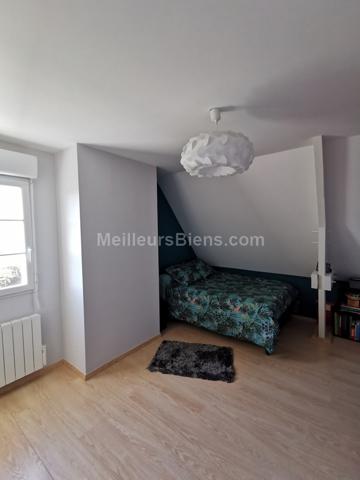 SAVONNIERES, magnifique maison 212 m2, 5 chambres, parc arboré