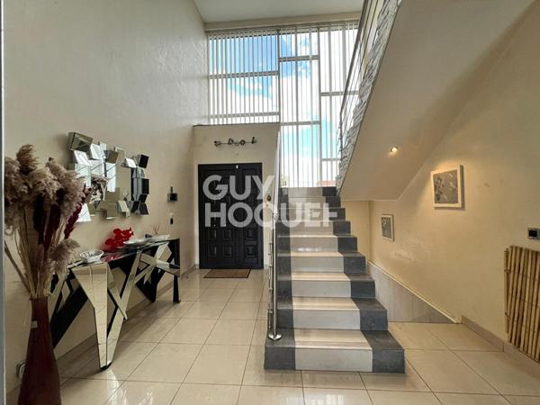 Maison d'Architecte à Vendre - 7 Pièces - Les Pavillons Sous Bois