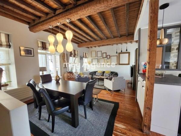 Maison à BOULOGNE-SUR-MER, 62200 - 9 pièces 190m²