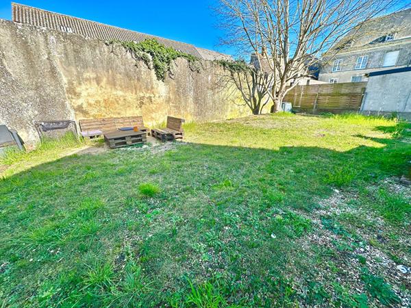 A VENDRE - Maison 170m² - NEUILLÉ-PONT-PIERRE