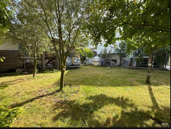 MAISON DE PRESTIGE – RÉNOVATION INTÉGRALE – FINITIONS HAUT DE GAMME – INSERT – CLIMATISATION RÉVERSIBLE – CHAUDIÈRE RÉCENTE – CUISINES ÉQUIPÉES – SALLES DE BAINS NEUVES – CUISINE D’ÉTÉ – FOUR À PIZZA