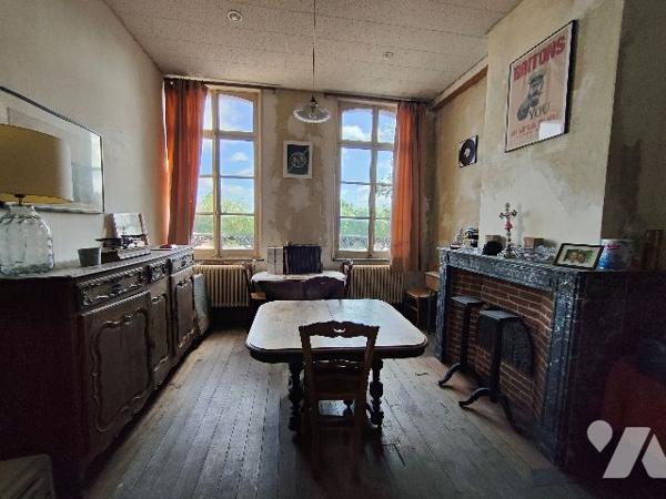 Maison atypique à vendre au coeur d'Avesnes sur Helpe