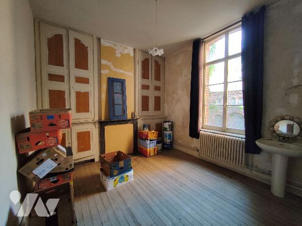 Maison atypique à vendre au coeur d'Avesnes sur Helpe