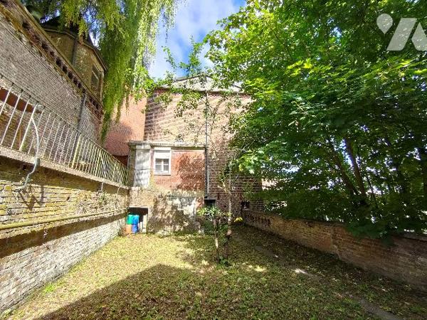 Maison atypique à vendre au coeur d'Avesnes sur Helpe