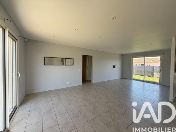 Maison à vendre 4 pièces 101 m² Neuville-de-Poitou