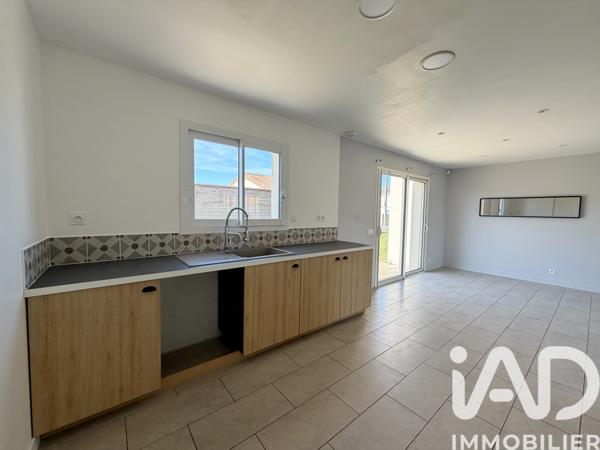 Maison à vendre 4 pièces 101 m² Neuville-de-Poitou
