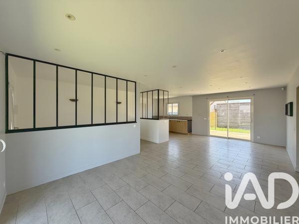 Maison à vendre 4 pièces 101 m² Neuville-de-Poitou