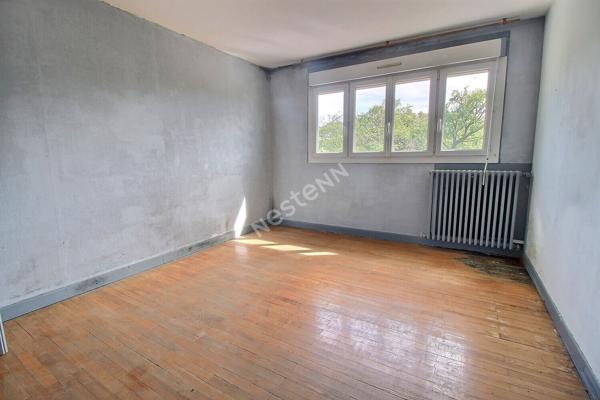 TOULOUSE 31200 CHEMIN DE CROIX BÉNITE GRAND APPARTEMENT T4 DE 90 M² AVEC GARAGE ET JARDIN