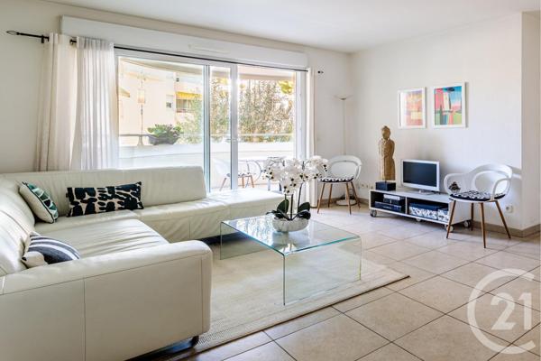 Appartement F3 à vendre  3 pièces - 61,62 m2 CANNES LA BOCCA - 06