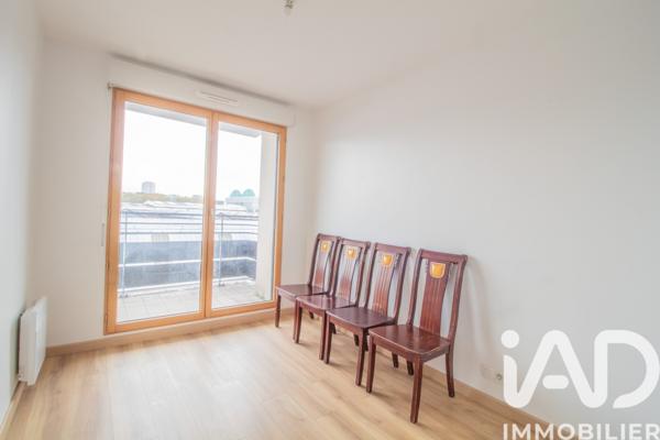 Appartement à vendre 3 pièces 66 m² La-Plaine-Saint-Denis