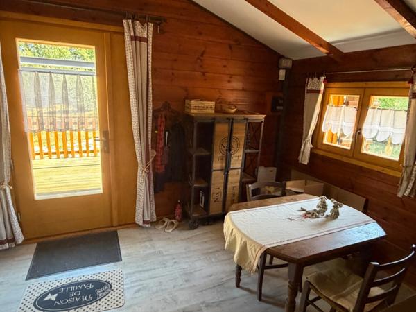 CONFORTABLE CHALET SUR GRAND PARC ARBORÉ