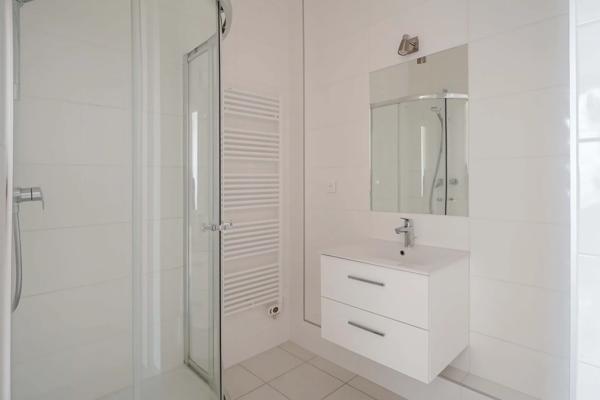 Appartement Paris 15 e - RUE DU LAOS