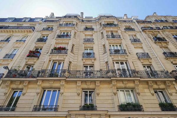 Appartement Paris 15 e - RUE DU LAOS