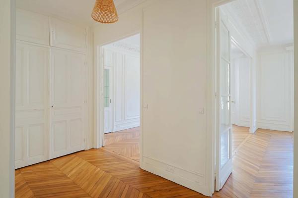 Appartement Paris 15 e - RUE DU LAOS