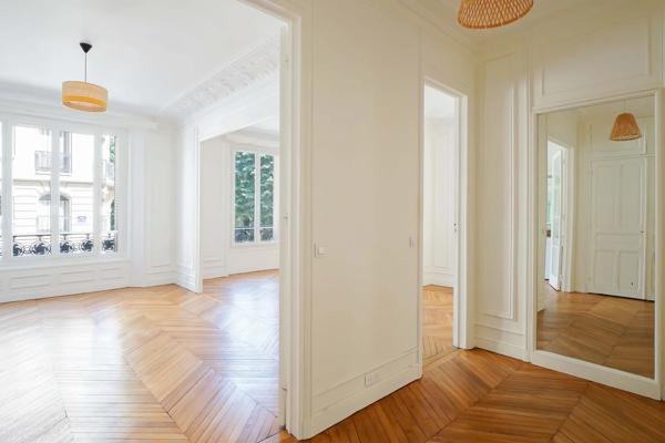 Appartement Paris 15 e - RUE DU LAOS
