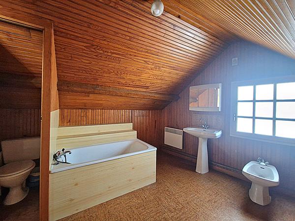 Maison Chateauneuf Sur Sarthe 6 pièce(s) 92 m2