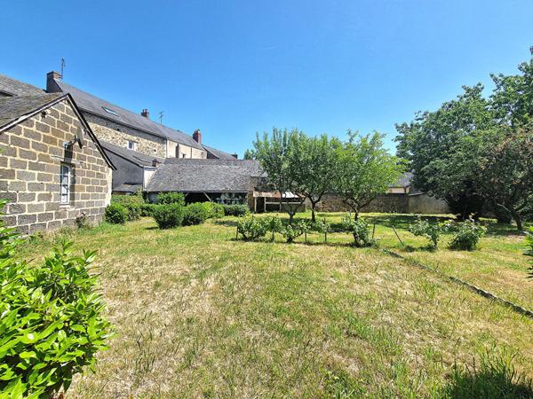 Maison Chateauneuf Sur Sarthe 6 pièce(s) 92 m2