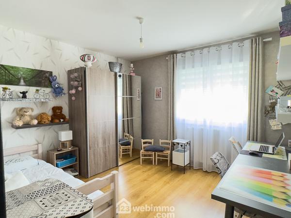 Maison 98.79 m² à Cholet 49300
