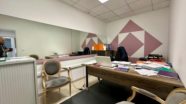 LOCAL COMMERCIAL LOUÉ – INVESTISSEMENT LOCATIF RENTABLE – TOURCOING CENTRE