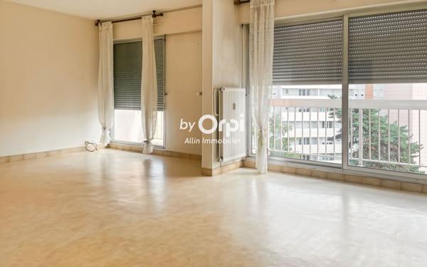 Appartement à vendre    3 pièces •  Montluçon