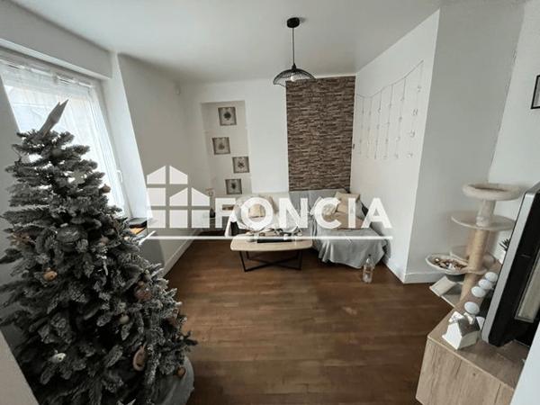 À vendre Immeuble 79.18 m² - Connerré 72160