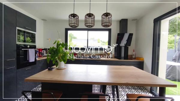 Maison contemporaine de 2023 130 m2 4 chambres DPE A