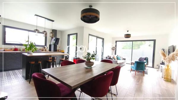 Maison contemporaine de 2023 130 m2 4 chambres DPE A